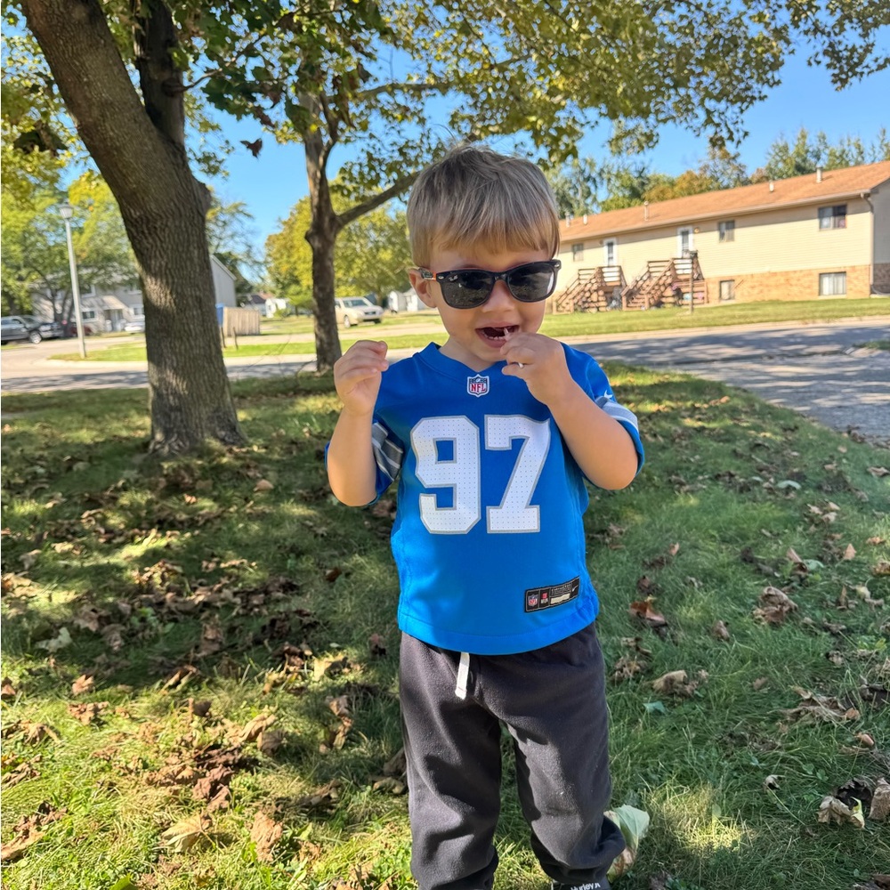 Meet your Posher, Shelly